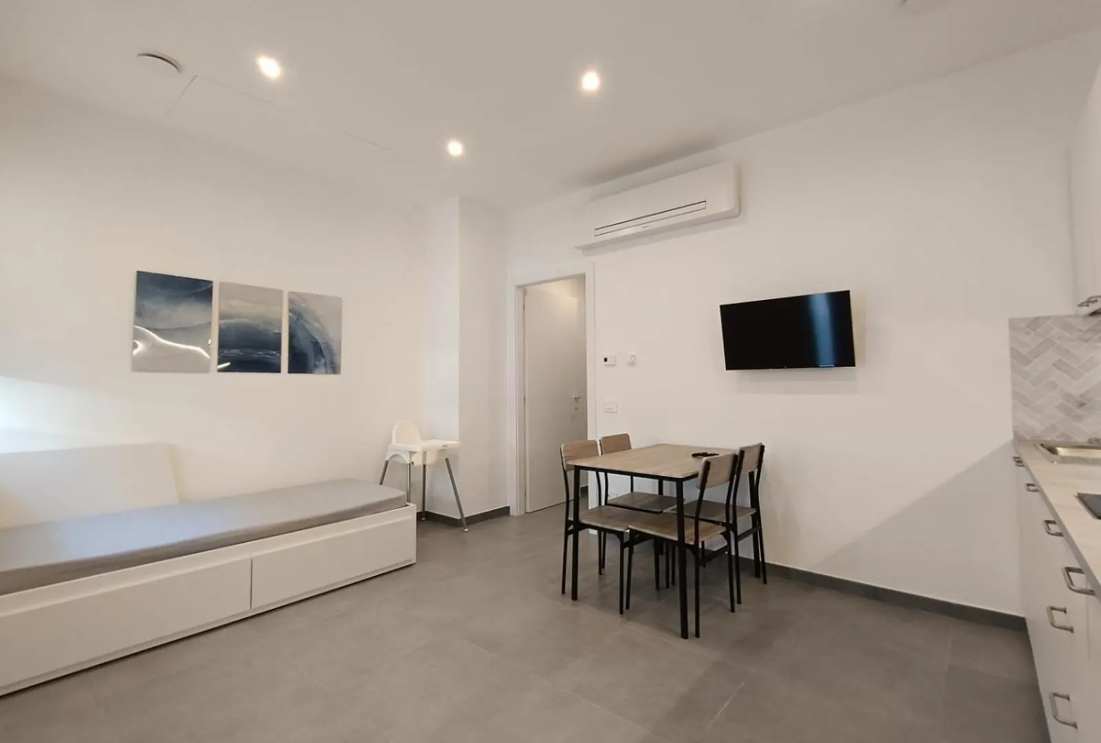 아파트 Villa Bianca Appartamenti 리미니