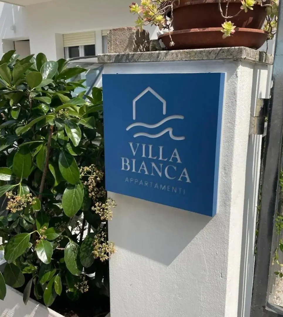 Villa Bianca Appartamenti 리미니 아파트